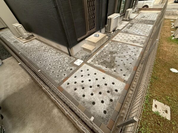 画像：長崎県｜住宅裏・犬走り